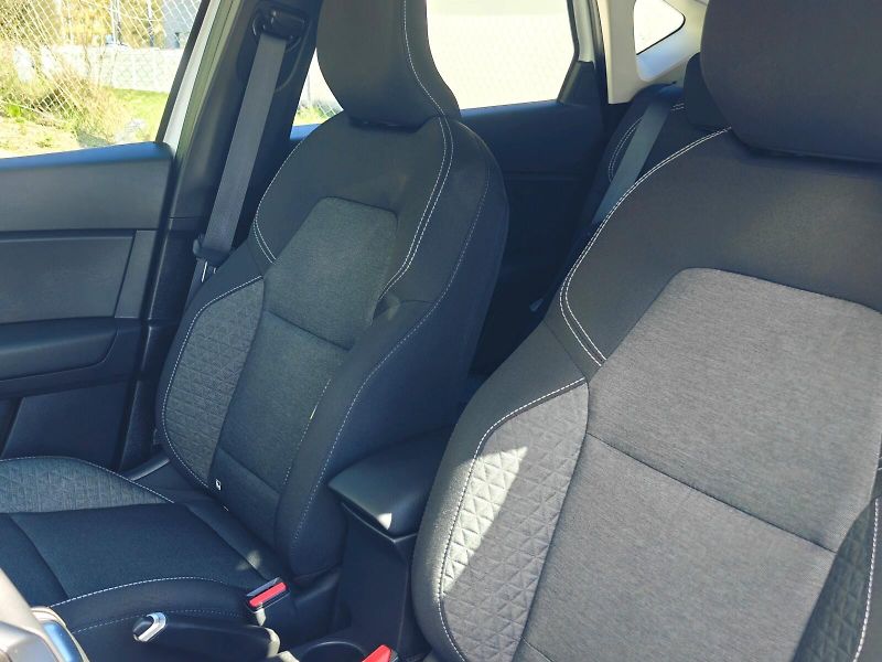 Mitsubishi ASX (2024) INVITE+ 1,3 DI-T Mild Hybrid - fotka 13 z 41