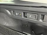 Volkswagen Passat 2.0TSI 150kW ELEGANCE - náhled 26
