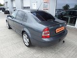Škoda Superb 1.9 TDI 77 kW ALU R17, ZÁVĚS - náhled 4
