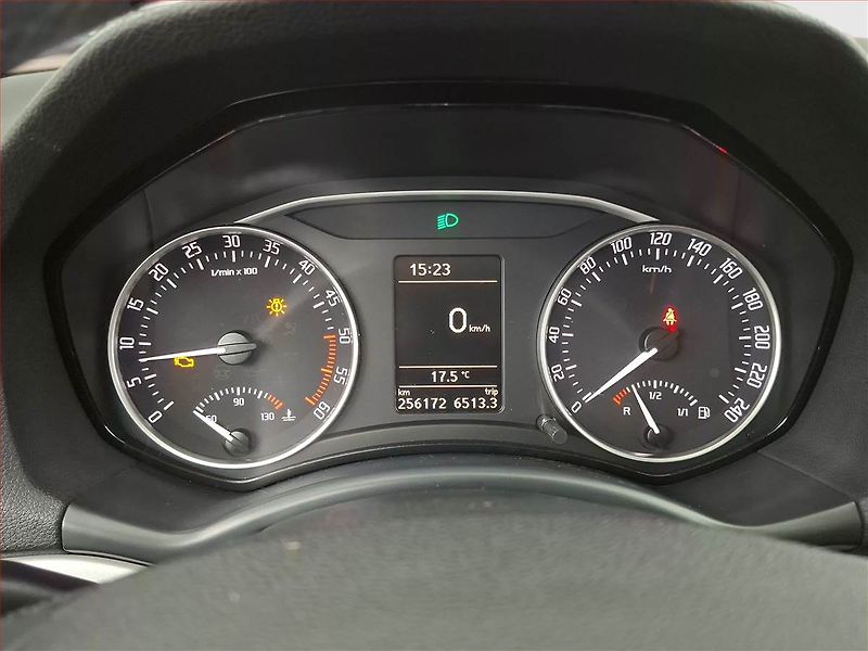 Škoda Octavia (2011) 1.6 TDI, po STK, Tažné - fotka 11 z 18