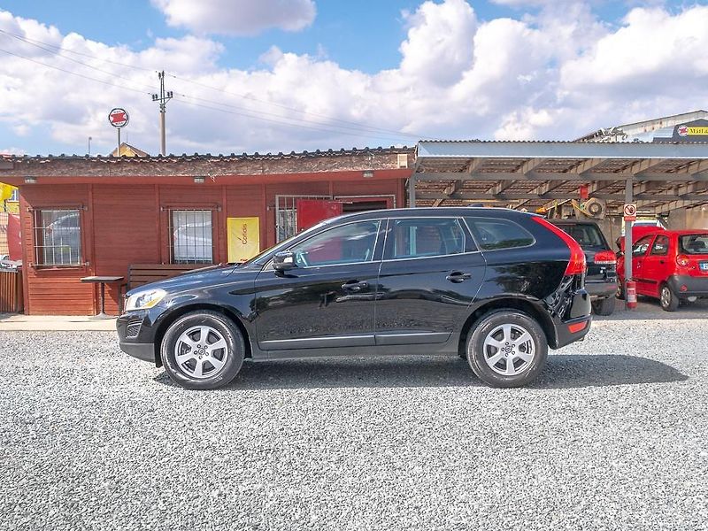 Volvo XC60 (2012) 2.0D 120KW man – KM CEBIA - fotka 8 z 39