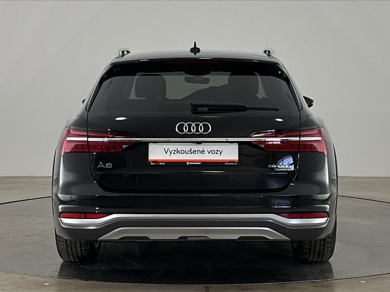 Audi A6 Allroad 50 - fotka 17 z 31