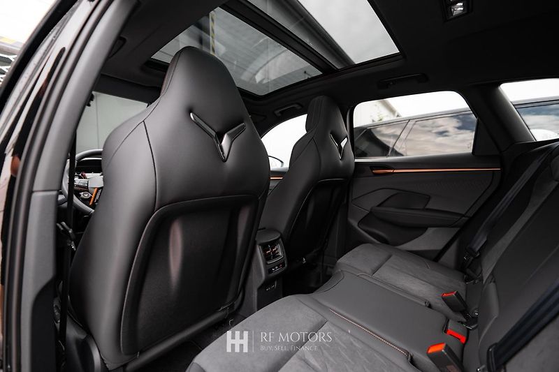 Cupra Terramar (2025) VZ 2.0 TSI 265 4DRIVE - fotka 20 z 51