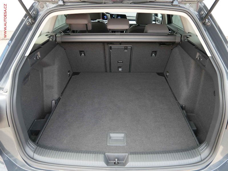 Volkswagen Golf (2022) 2.0 TDi 4x4, Alltrack, DSG - fotka 7 z 25