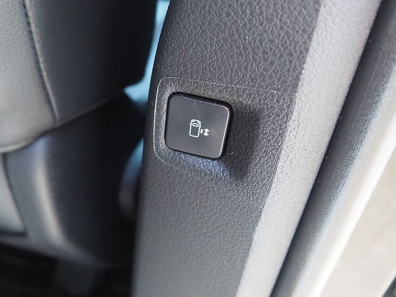 Toyota ProAce Verso (2021) VIP L1 Webasto 2.0 D 130 kW 8A - fotka 18 z 44