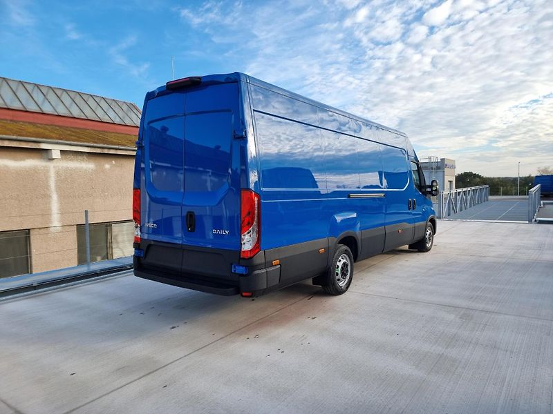 Iveco Daily (2025) 35S16/ L4H2/3r záruka - fotka 5 z 7