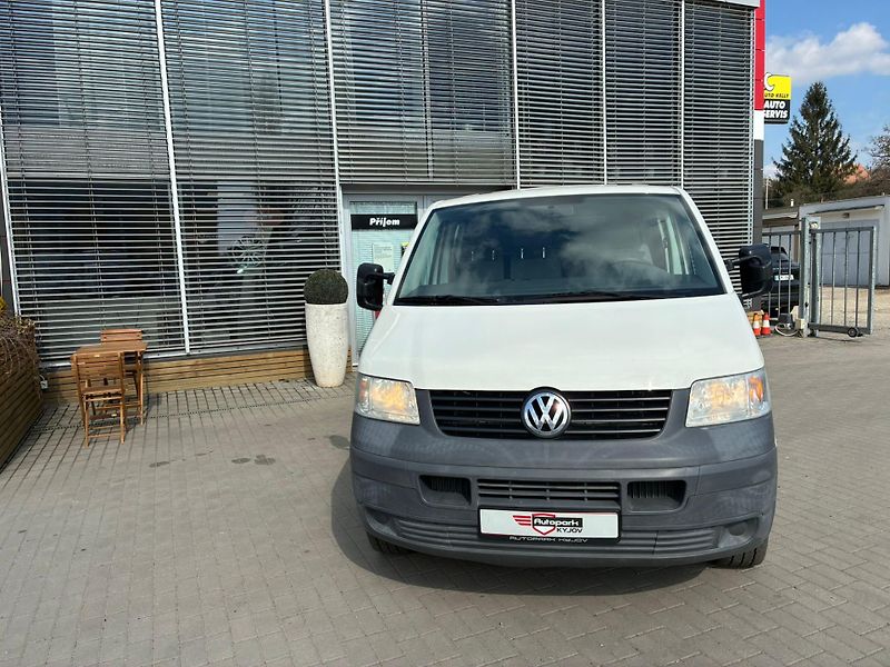 Volkswagen Transporter (2006) 2.5TDi, 96KW, 4X4, 5 MÍST - fotka 2 z 15