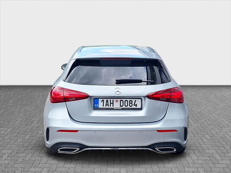Mercedes-Benz Třídy A 200d AMG Style Edition - fotka 4 z 22