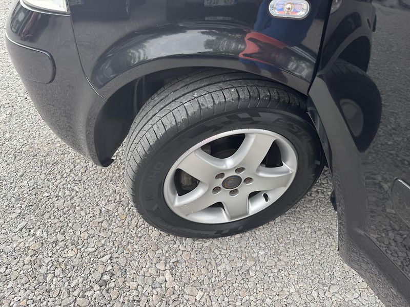 Volkswagen Multivan (2005) 2.5TDi,AUTOMAT,7MÍST - fotka 28 z 30