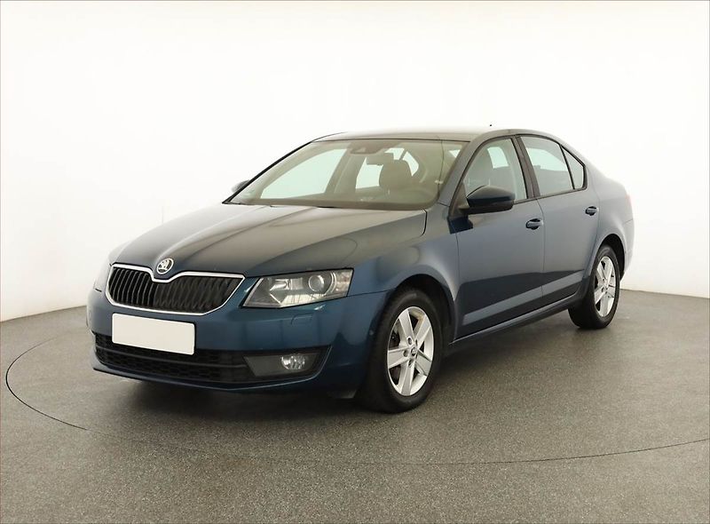 Škoda Octavia (2012) Elegance 2.0 TDI, Automat - fotka 2 z 17