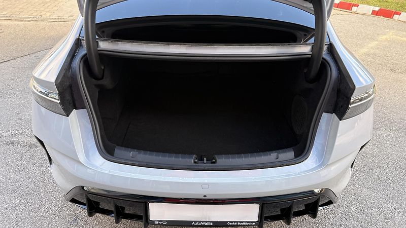 BYD Seal (2026) Excellence AWD - fotka 10 z 11