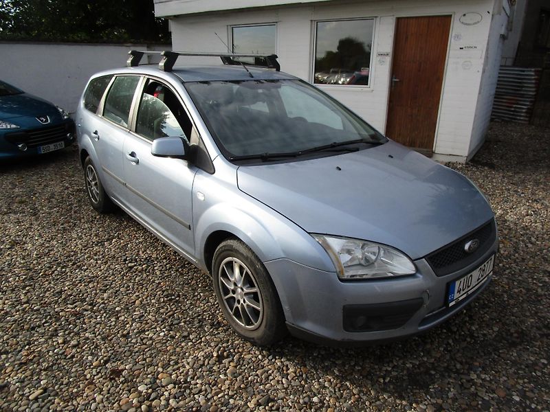 Ford Focus 1,6-74KW-1.MAJITEL-KOUPEN V ČR - fotka 1 z 13