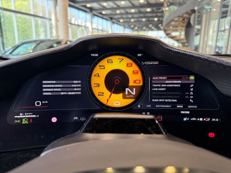 Ferrari Purosangue Lift, Karbon, Pano, Masáž - fotka 29 z 45