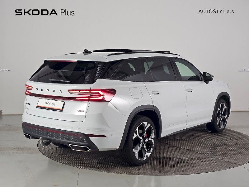 Škoda Kodiaq (2025) 2.0TSI 195kW RS 7S TAŽNÉ PANOR - fotka 2 z 35
