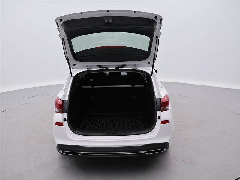 Hyundai i30 1,0 T-GDI 88kW Style DCT CZ DP - fotka 9 z 32