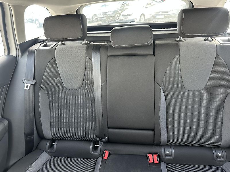 Škoda Octavia (2021) 1.5TSI, ser.knížka, ČR - fotka 18 z 26