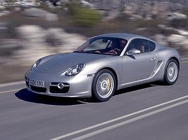 Nová tvář s klasickými rysy Porsche a trochou retro stylu.