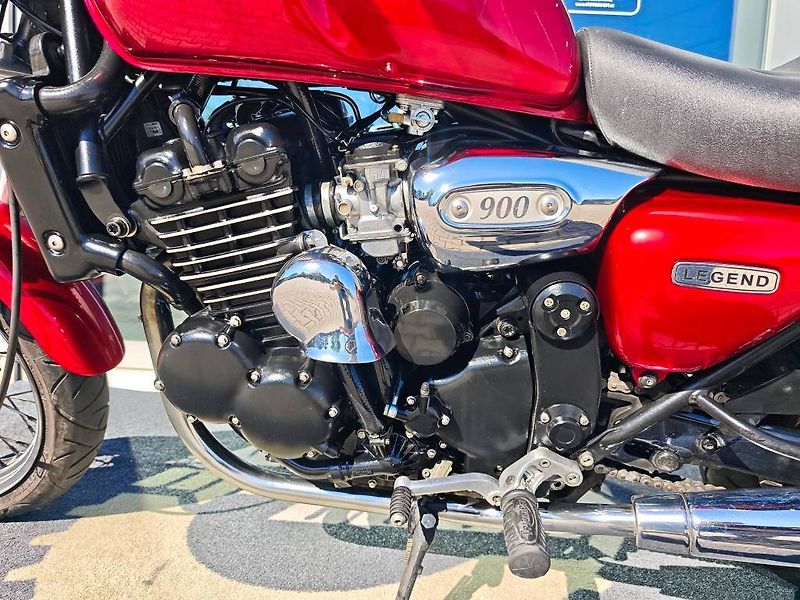 Triumph Legend TT (2001) - fotka 16 z 19