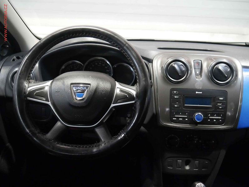 Dacia Sandero (2019) 1.0i, TZ - fotka 11 z 15