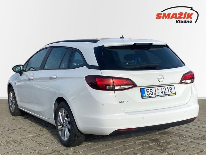 Opel Astra (2021) 1,2 (96kW) 6,man - fotka 4 z 27
