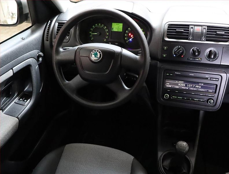 Škoda Roomster (2012) Comfort 1.6 TDI, Eko.zaplacen - fotka 7 z 17