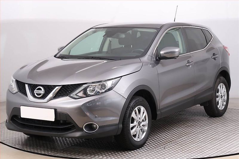 Nissan Qashqai (2015) 1.2 DIG-T, Navi, Tempomat - fotka 2 z 18