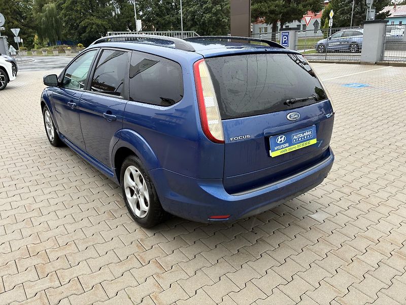 Ford Focus 1,6 TDCi-66kW,KOMBI,KLIMA,ALU - fotka 6 z 20