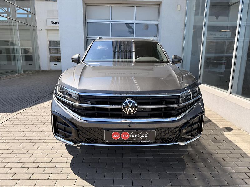 Volkswagen Touareg (2026) 3,0 TDI 210 kW 4MOT  R-Line - fotka 2 z 21