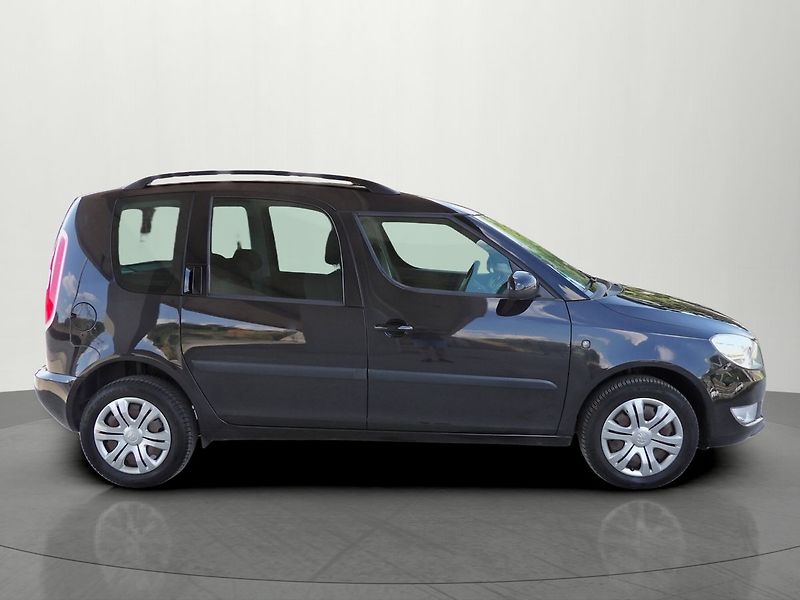 Škoda Roomster 1.2TSI 77kW DSG Ambition - fotka 5 z 36