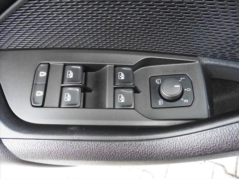 Škoda Octavia 1,5 IV 1,5 TSi Style+ - fotka 11 z 22