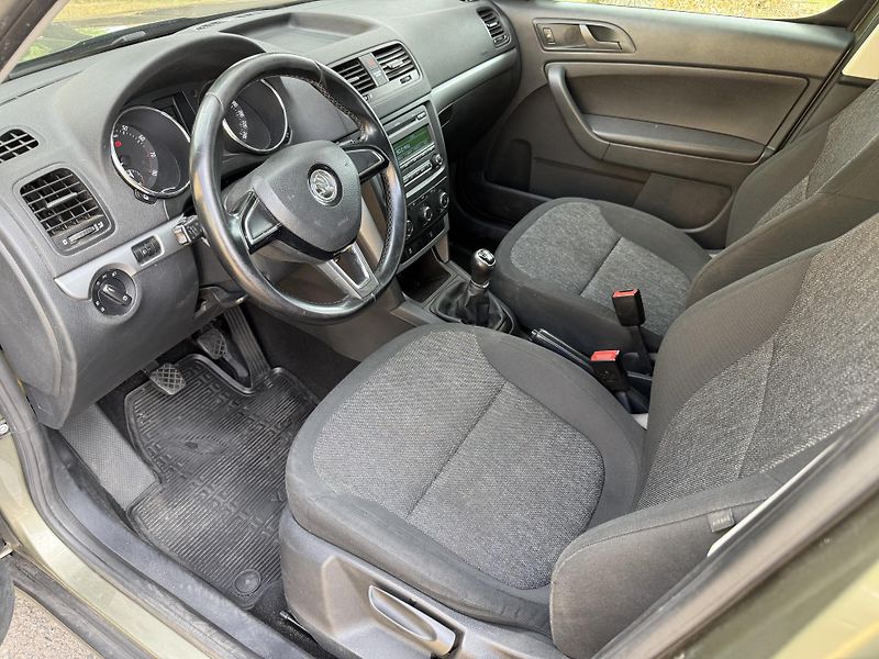 Škoda Yeti 1,2TSI 77kW AC TAŽNÉ - fotka 9 z 20