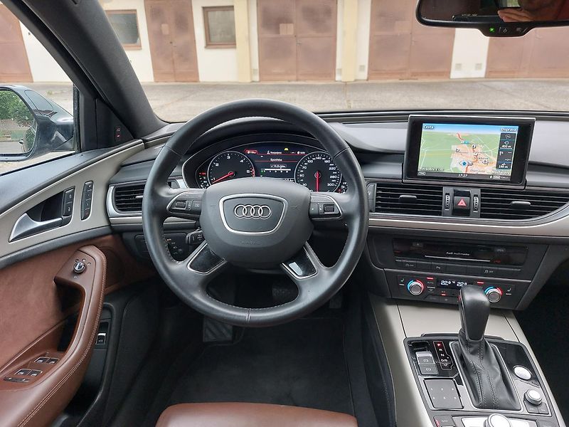 Audi A6 3,0 TDi 200 kw VELKÁ VÝBAVA - fotka 11 z 17