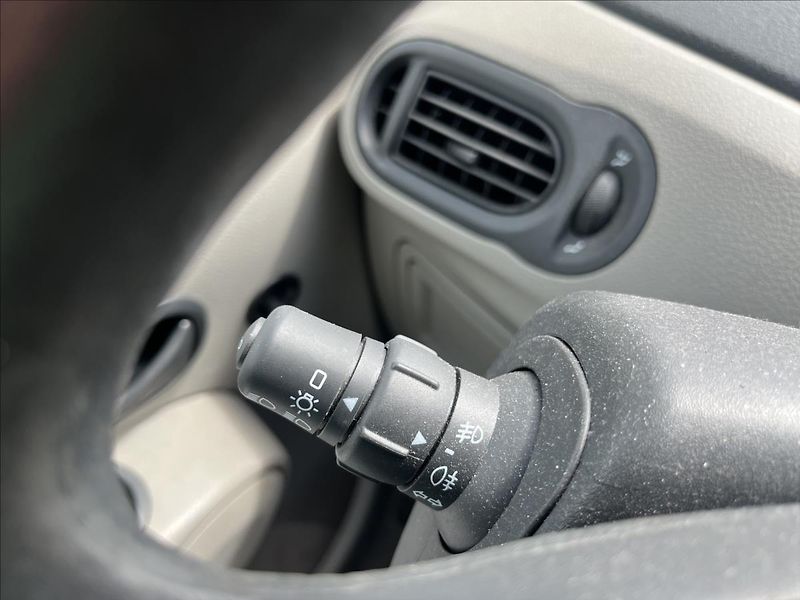 Renault Modus 1,4 i SERVIS - fotka 21 z 28
