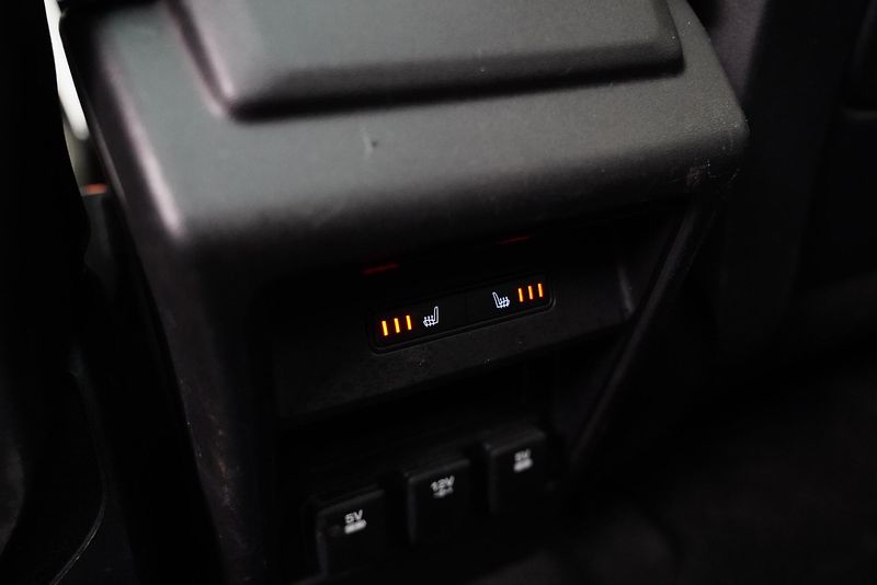 Land Rover Discovery Sport - fotka 22 z 25