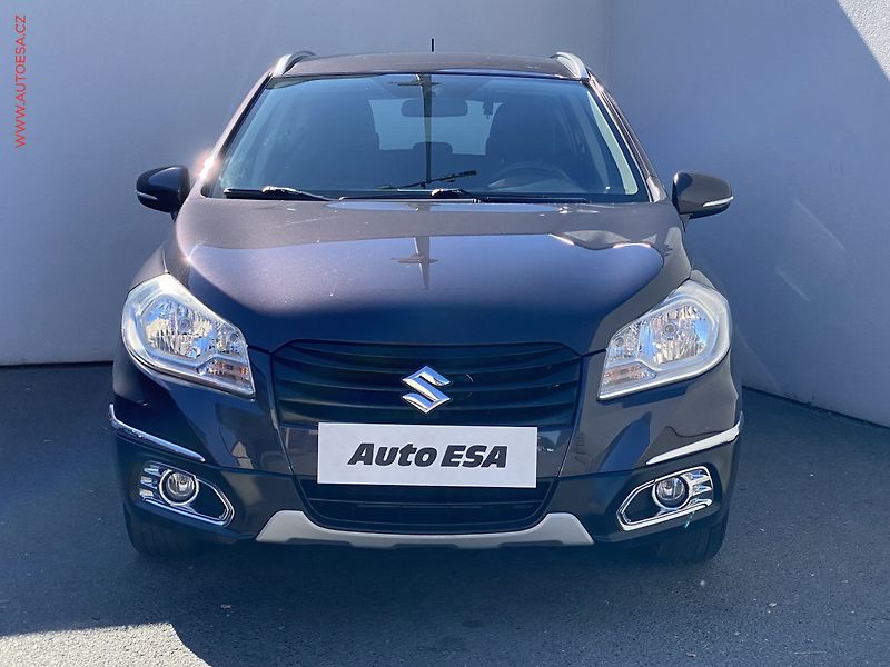 Suzuki S-Cross (2013) 1.6 VVT, Club, +kola, TZ - fotka 2 z 18