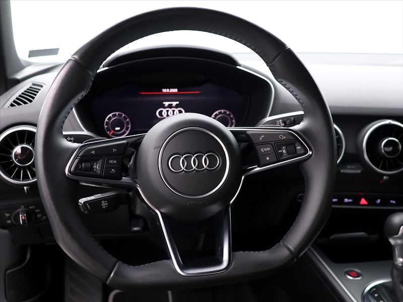 Audi TT 2,0 TFSI 169 kW S-tronic - fotka 16 z 32