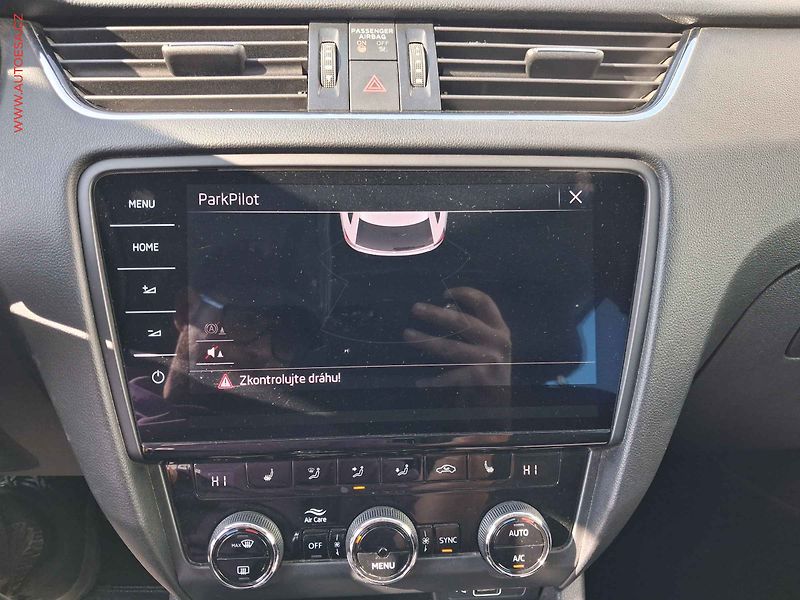 Škoda Octavia (2018) 2.0 TDi, Style. LED, +sada - fotka 18 z 19