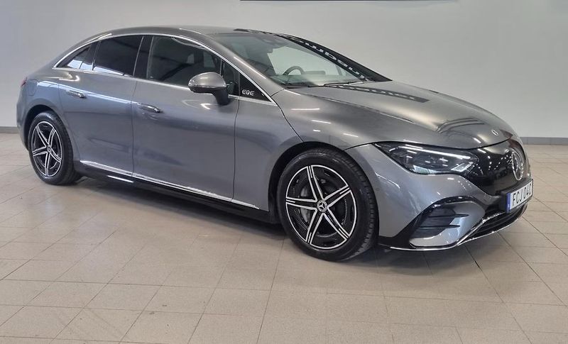 Mercedes-Benz EQE 350 AMG 4M 360kam Tažné - fotka 1 z 15