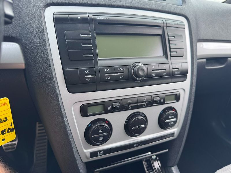 Škoda Octavia (2006) RS 2,0 FSI TURBO 147 KW STK - fotka 31 z 50