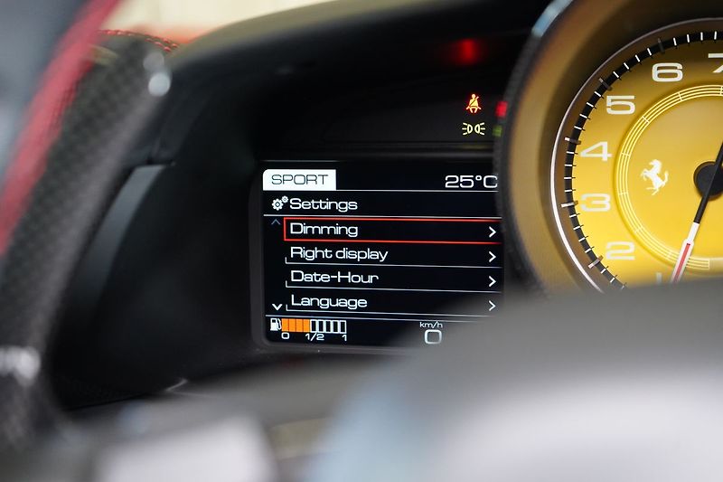 Ferrari 488 Lift/FullCarbon/Camera/Novitec - fotka 47 z 56