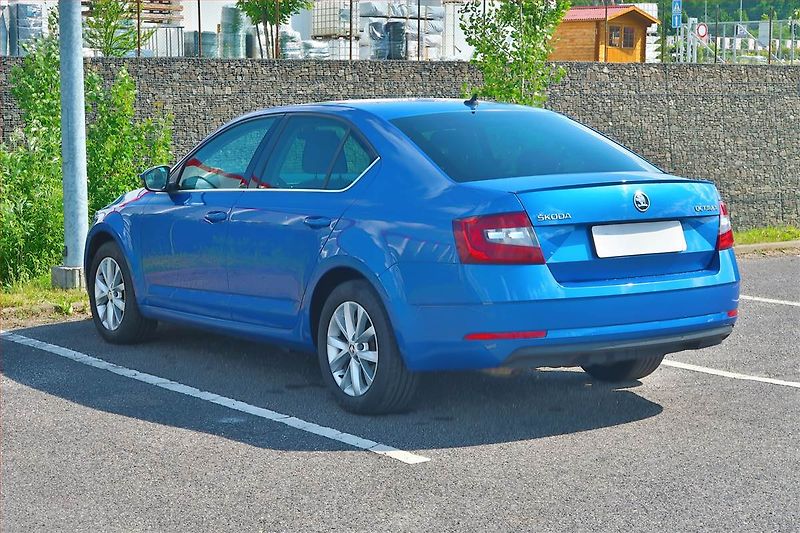 Škoda Octavia (2019) 1.5 TSI, Serv.kniha, Navi - fotka 4 z 17