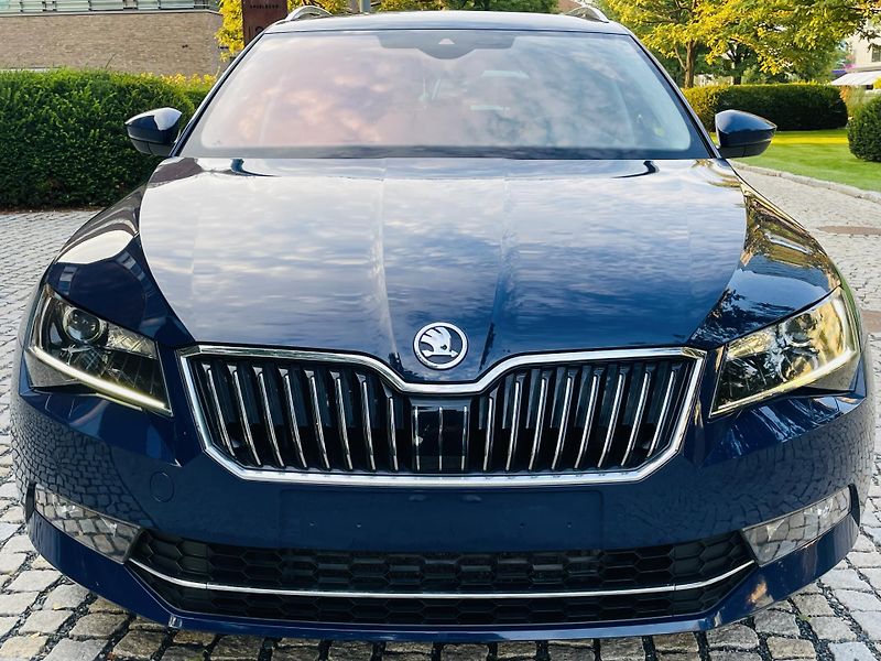 Škoda Superb 2.0TDI DSG TAŽNÉ NEZÁVISLE TOP - fotka 8 z 53