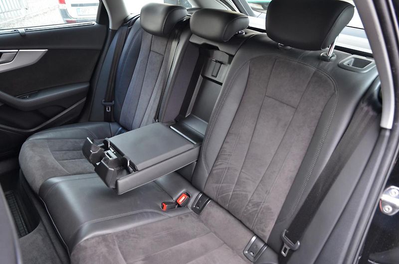 Audi A4 (2017) 2.0 TDi 110kW / NAVI / XENON - fotka 15 z 46