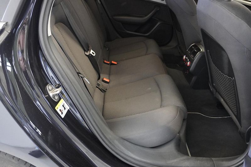 Audi A6 2,8 FSI QUATTRO AUTOMAT - fotka 26 z 34
