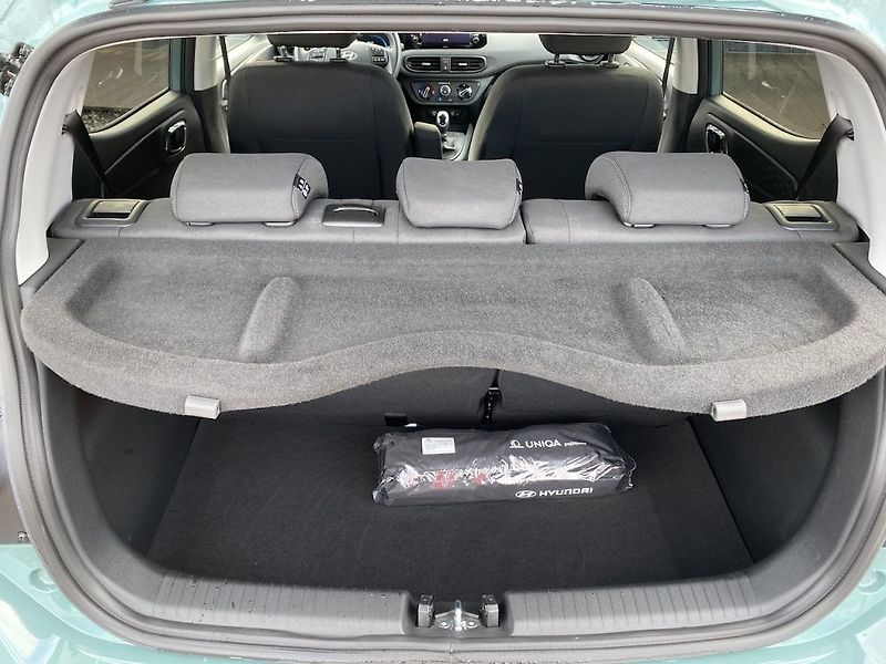 Hyundai i10 1.2i, ČR-1m, Smart, automat - fotka 30 z 31