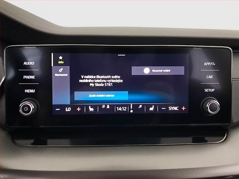 Škoda Octavia (2022) Ambition 2.0 TDI, ČR,1.maj - fotka 19 z 24