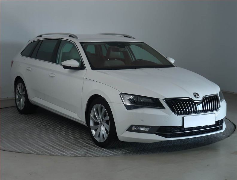 Škoda Superb (2017) Style 2.0 TDI, Kůže, Navi - fotografie inzerátu