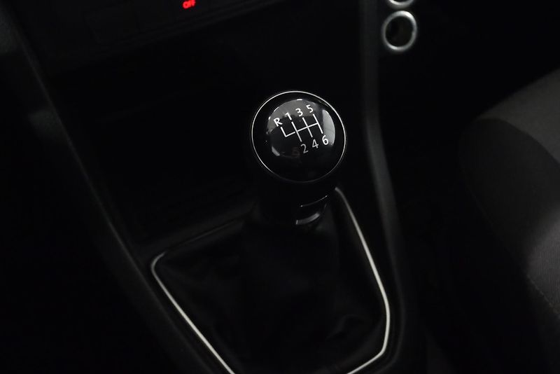 Volkswagen Caddy - fotka 20 z 23
