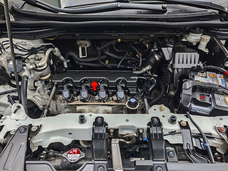 Honda CR-V (2016) 2.0 i-VTEC Elegance Plus 4WD - fotka 29 z 41