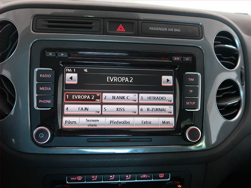 Volkswagen Tiguan (2012) Sport&Style 2.0 TDI, 4X4 - fotka 12 z 14